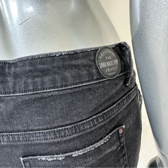 Zara women  denim jeans size 6 US - Picture 3 of 8